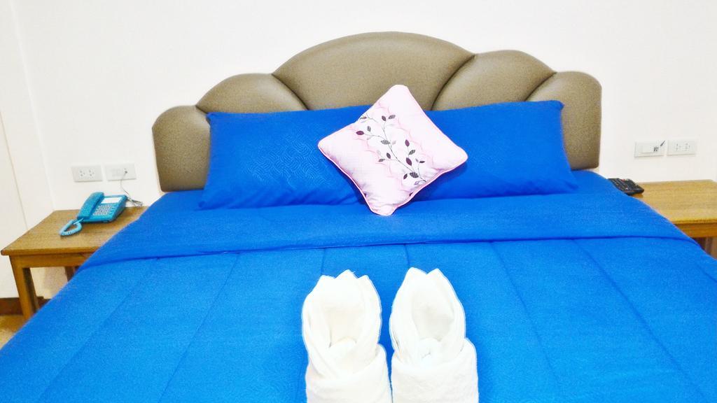 Hi Tech Resort Kabin Buri Ngoại thất bức ảnh