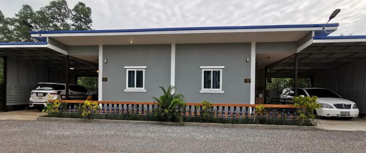 Hi Tech Resort Kabin Buri Ngoại thất bức ảnh