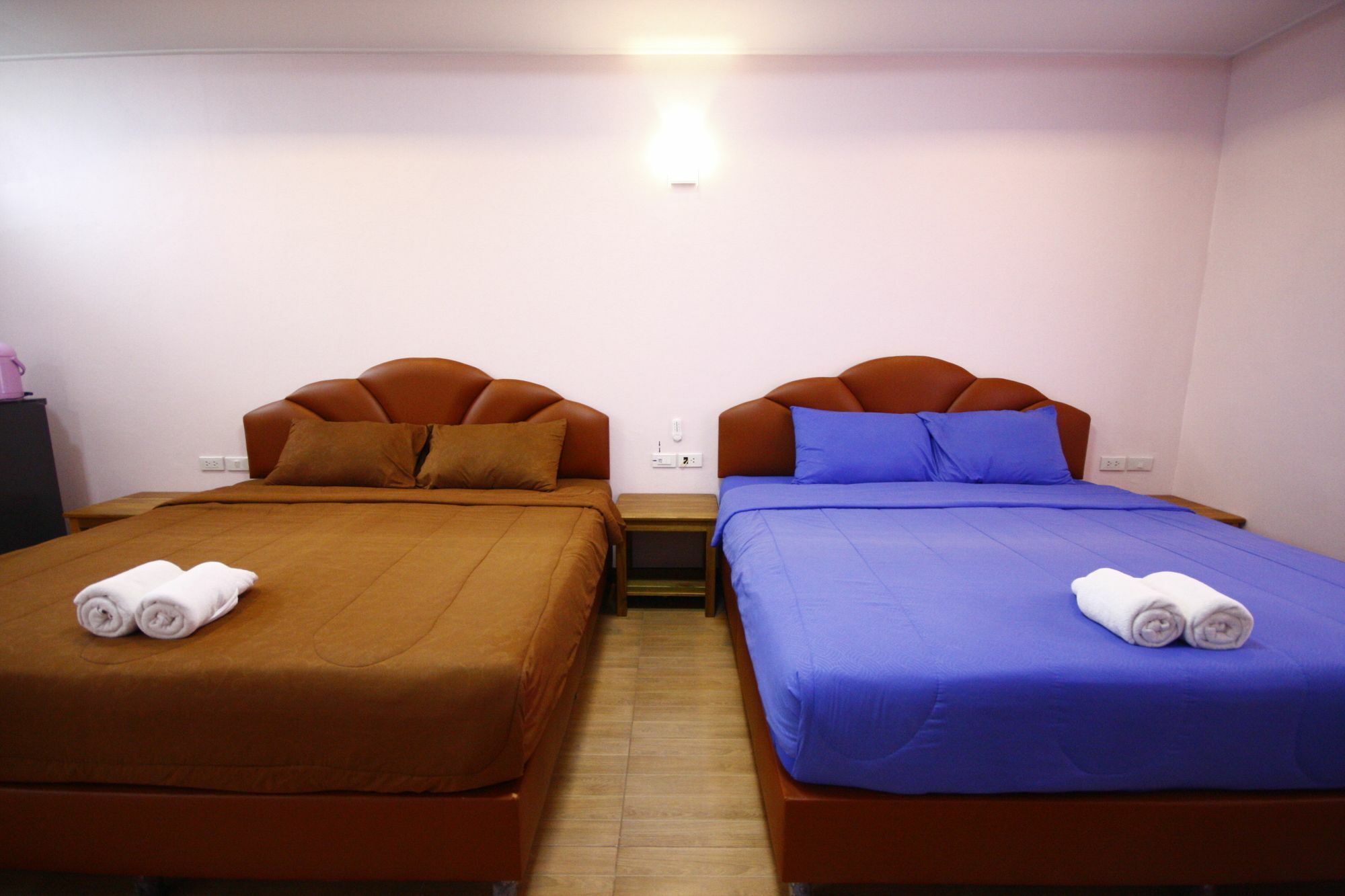 Hi Tech Resort Kabin Buri Ngoại thất bức ảnh